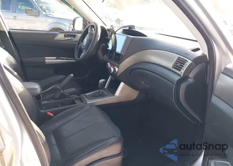 2010 Subaru Forester 2.5X Limited z USA, uszkodzony, nr VIN JF2SH6DC5AH781501